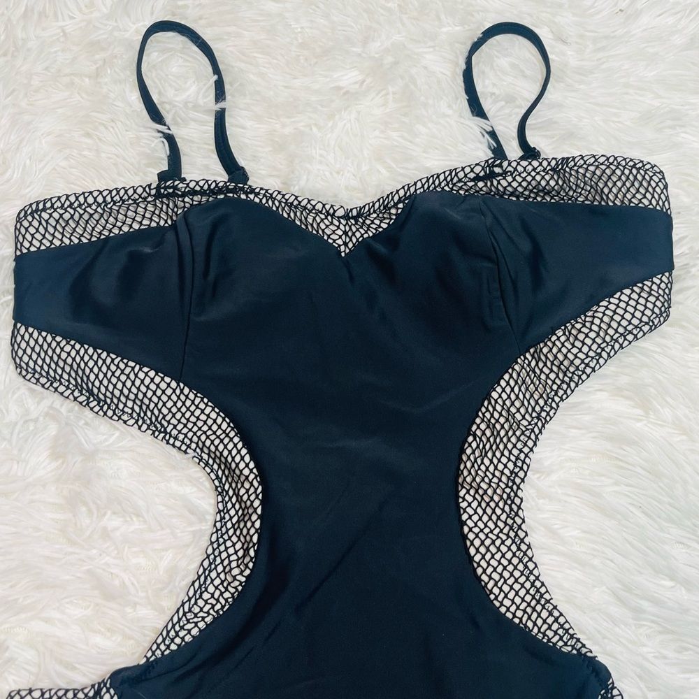 EUC Tripp Black One Piece Plunge Swimsuit Monokini - Picture 5 of 16